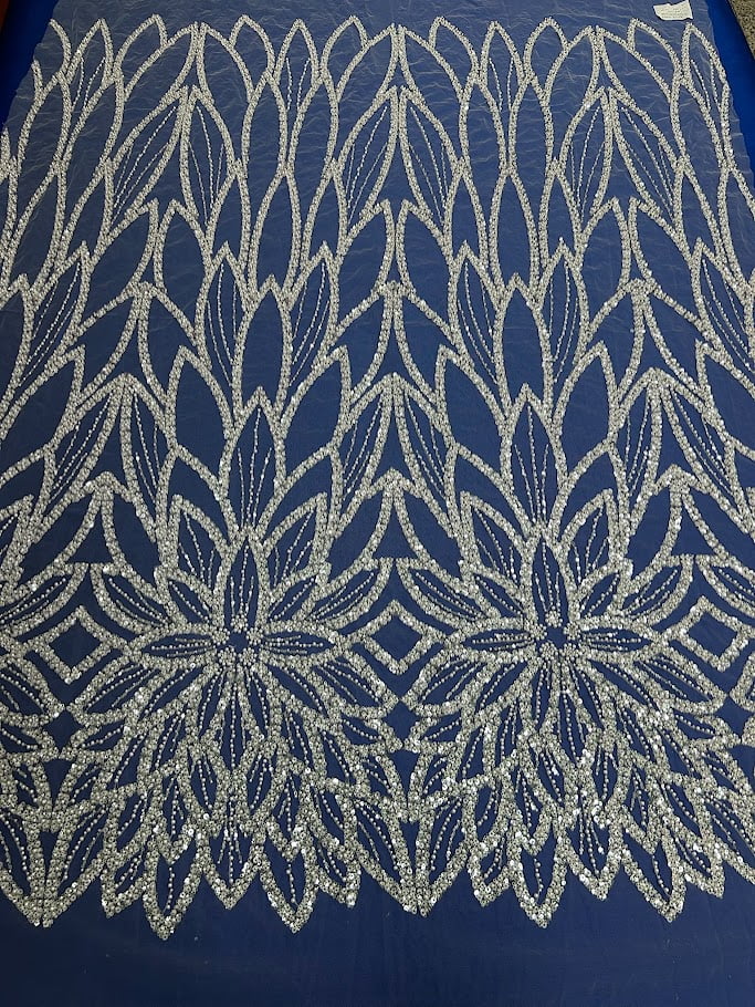 BORDADO COM PEDRARIA AE-197