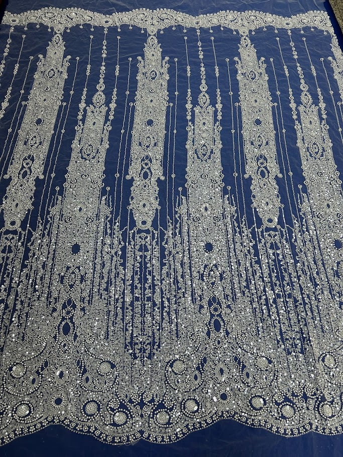 BORDADO COM PEDRARIA AE-218