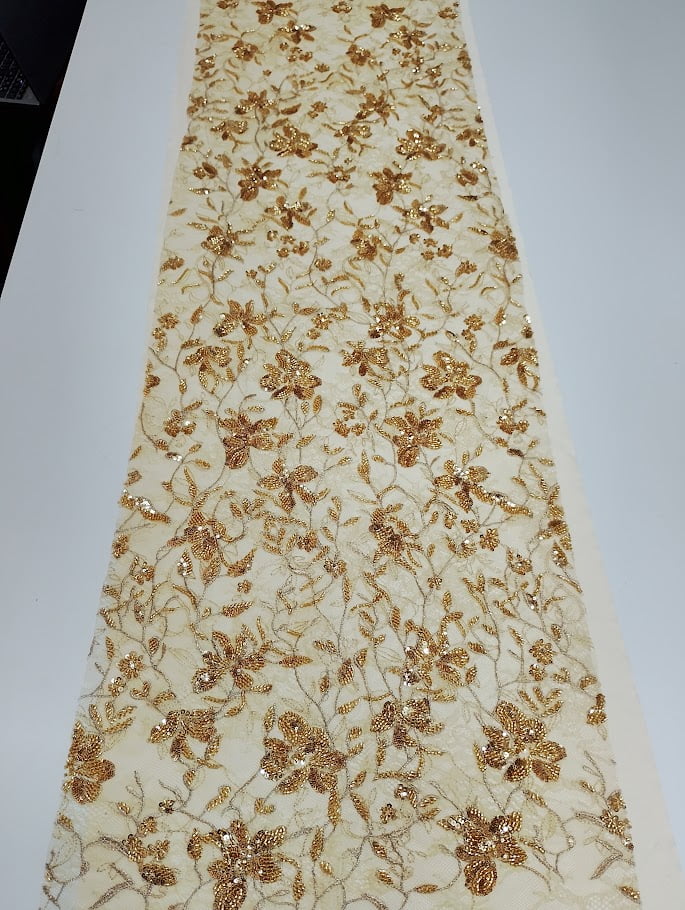 BORDADO COM PEDRARIA HS-3824