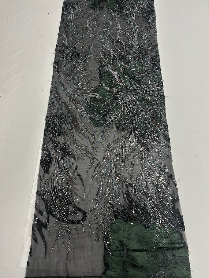 BORDADO JACQUARD COM PEDRARIA HT-72127