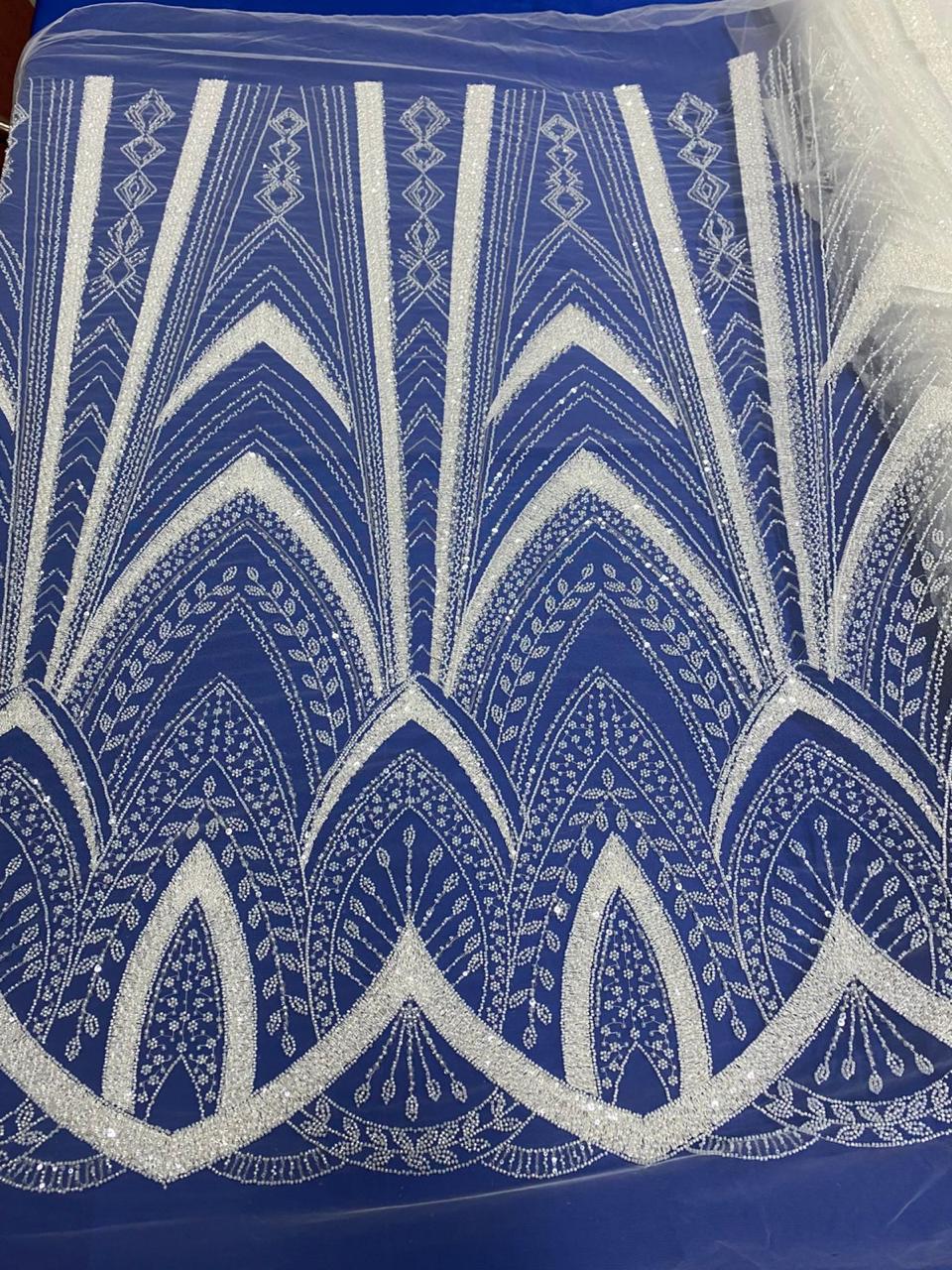 BORDADO COM PEDRARIA F24Y-2160-A