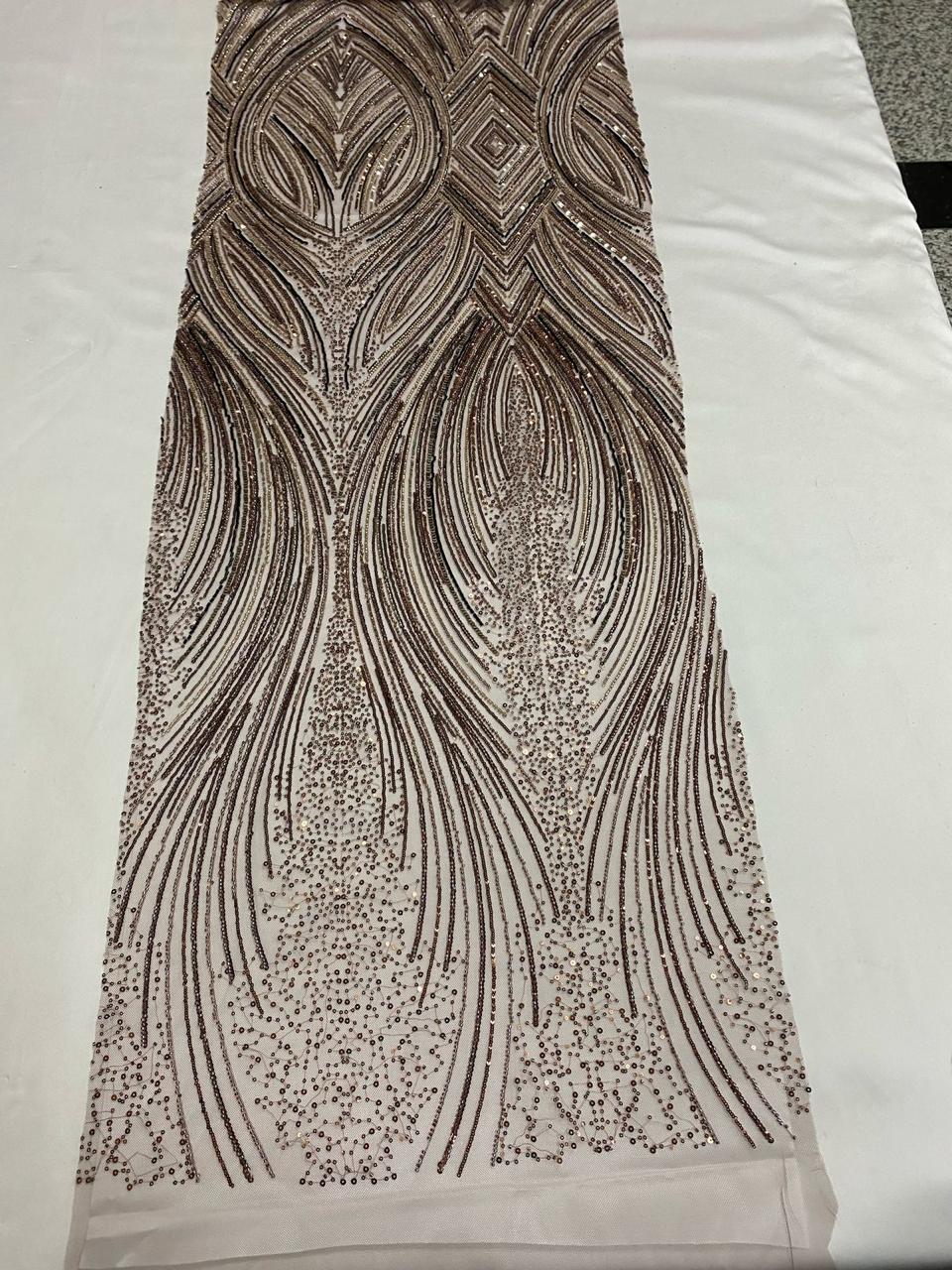 BORDADO COM PEDRARIA HT-70560