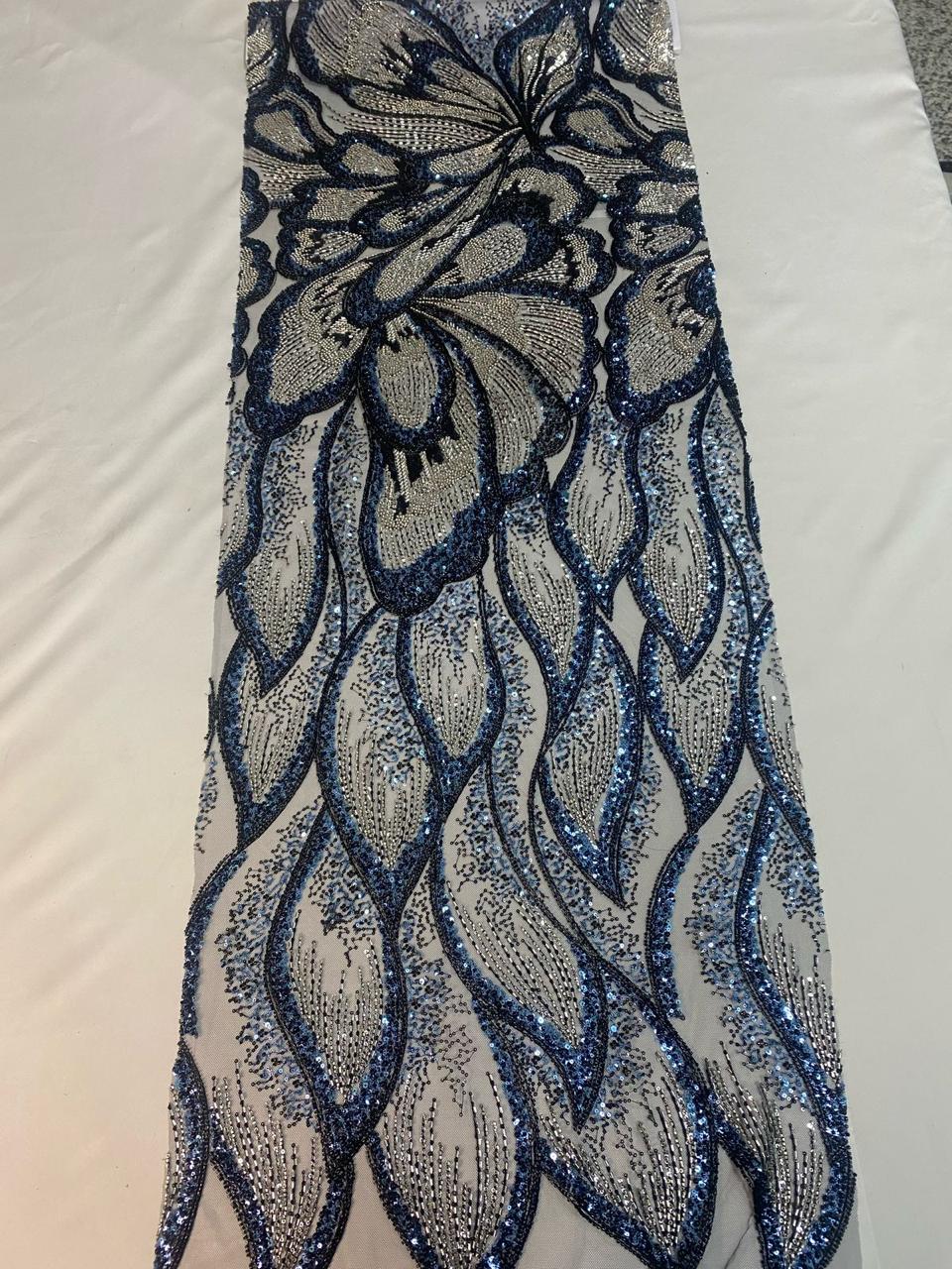 BORDADO COM PEDRARIA HT-70561