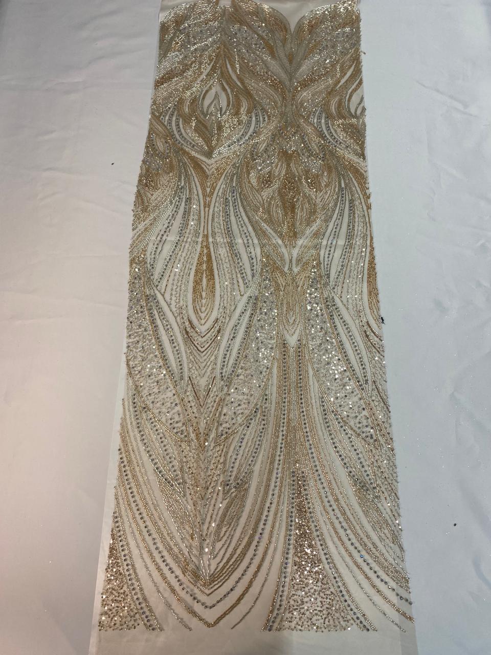 BORDADO COM PEDRARIA HT-70913