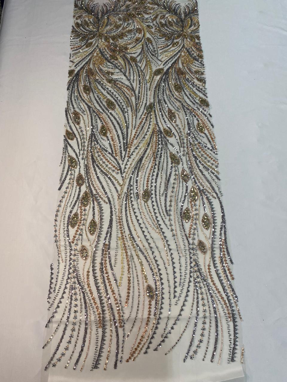 BORDADO COM PEDRARIA HT-71832