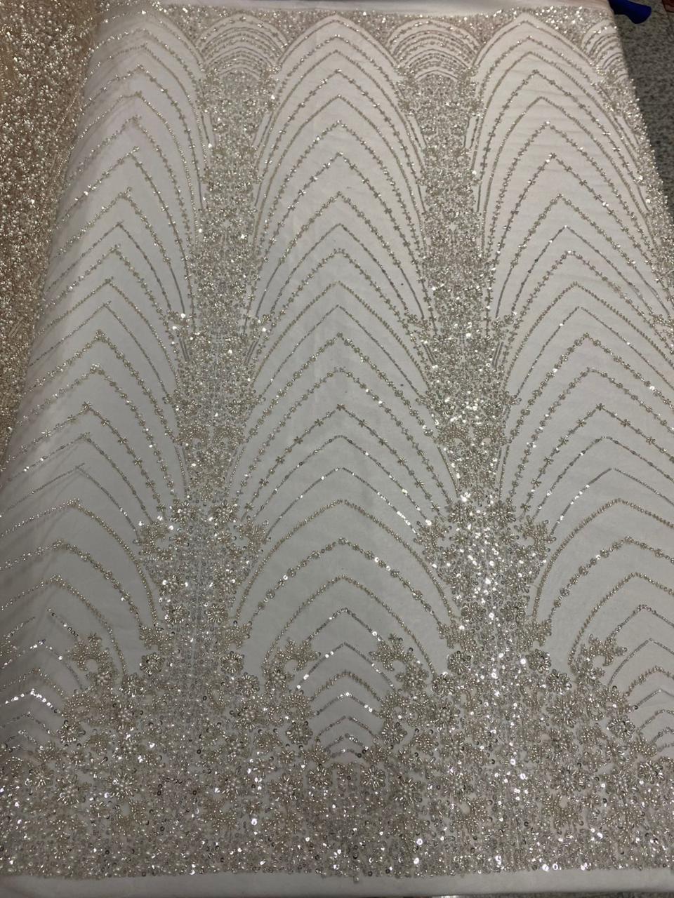 BORDADO COM PEDRARIA XGN0418199A