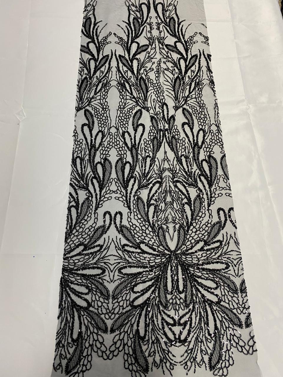 BORDADO COM PEDRARIA YH0531102A