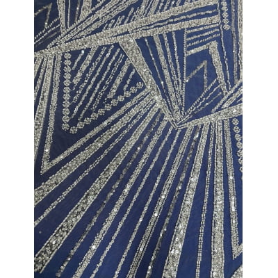 BORDADO COM PEDRARIA AE-227