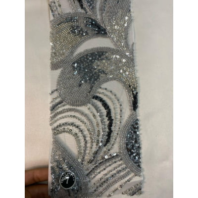 BORDADO COM PEDRARIA HT-70519