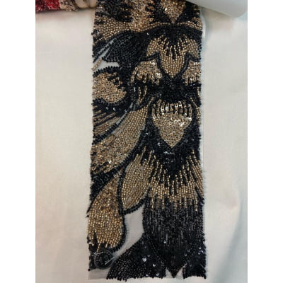 BORDADO COM PEDRARIA HT-70523