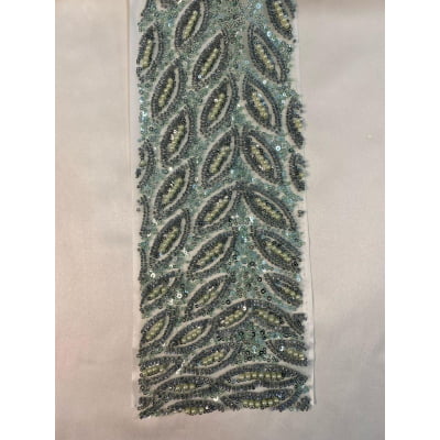 BORDADO COM PEDRARIA HT-70564