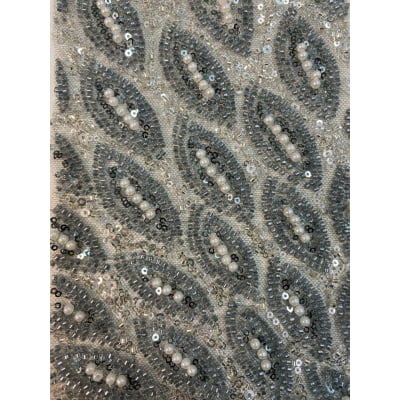 BORDADO COM PEDRARIA HT-70564