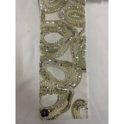 BORDADO COM PEDRARIA HT-70576