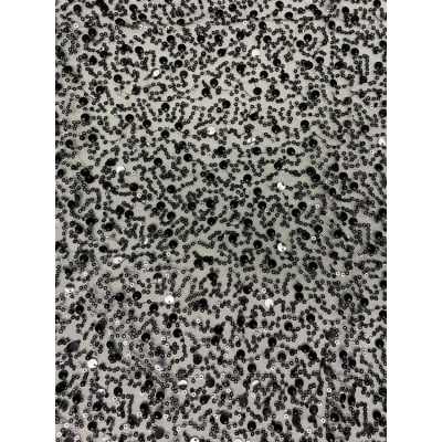 BORDADO COM PEDRARIA MACHINE BEADS