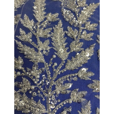 BORDADO COM PEDRARIA TM0610367A