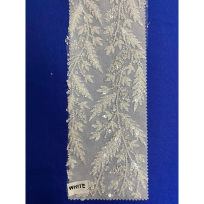 BORDADO COM PEDRARIA TM0610367A